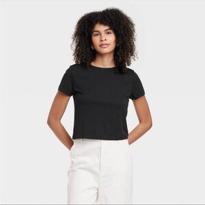 Universal Thread Shrunken Short Sleeve T-Shirt in Black🖤